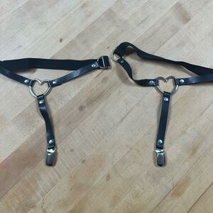 Faux Leather Heart O-Ring Garters 21” around